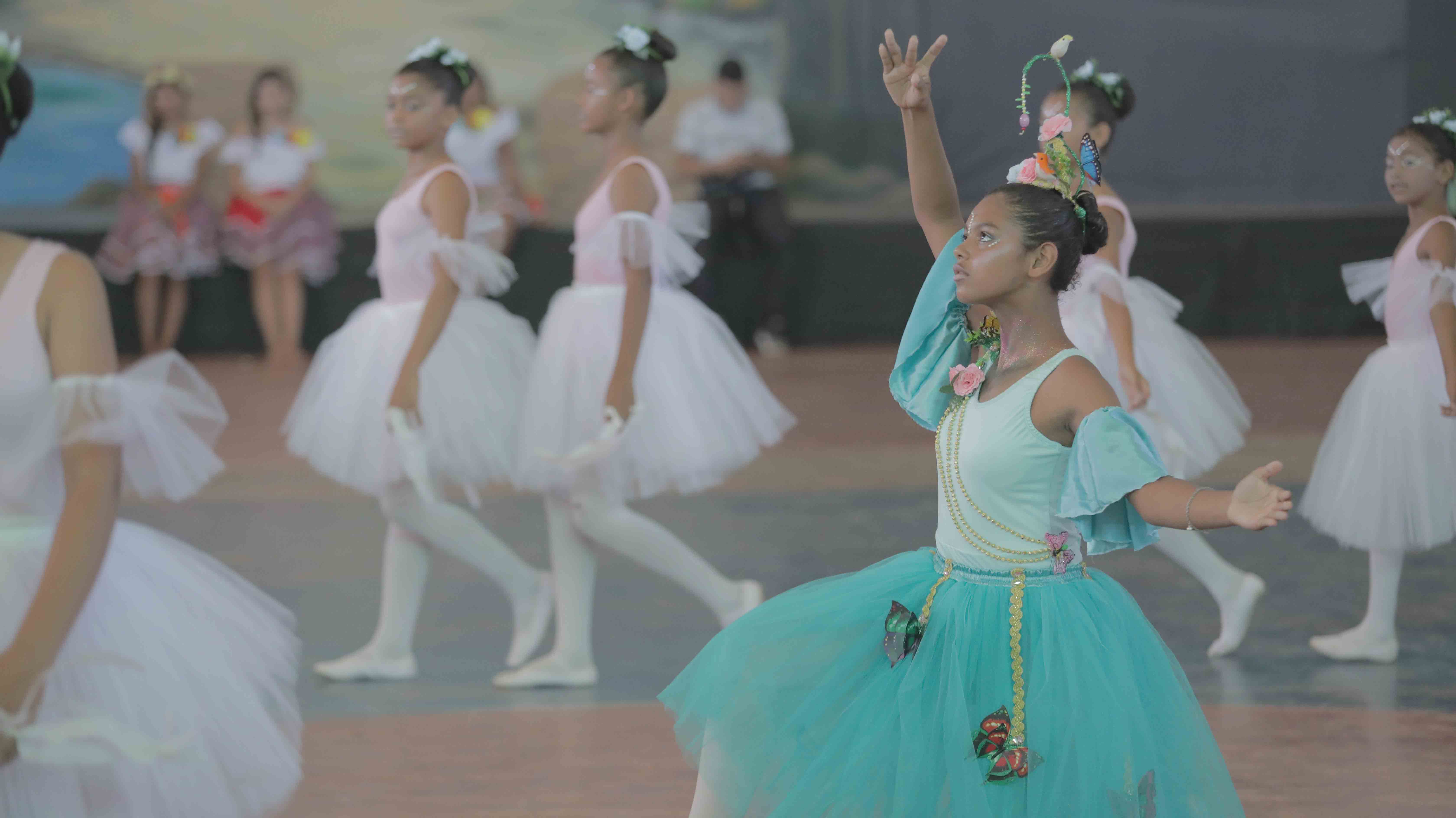 Trilhando_Caminhos_Ballet