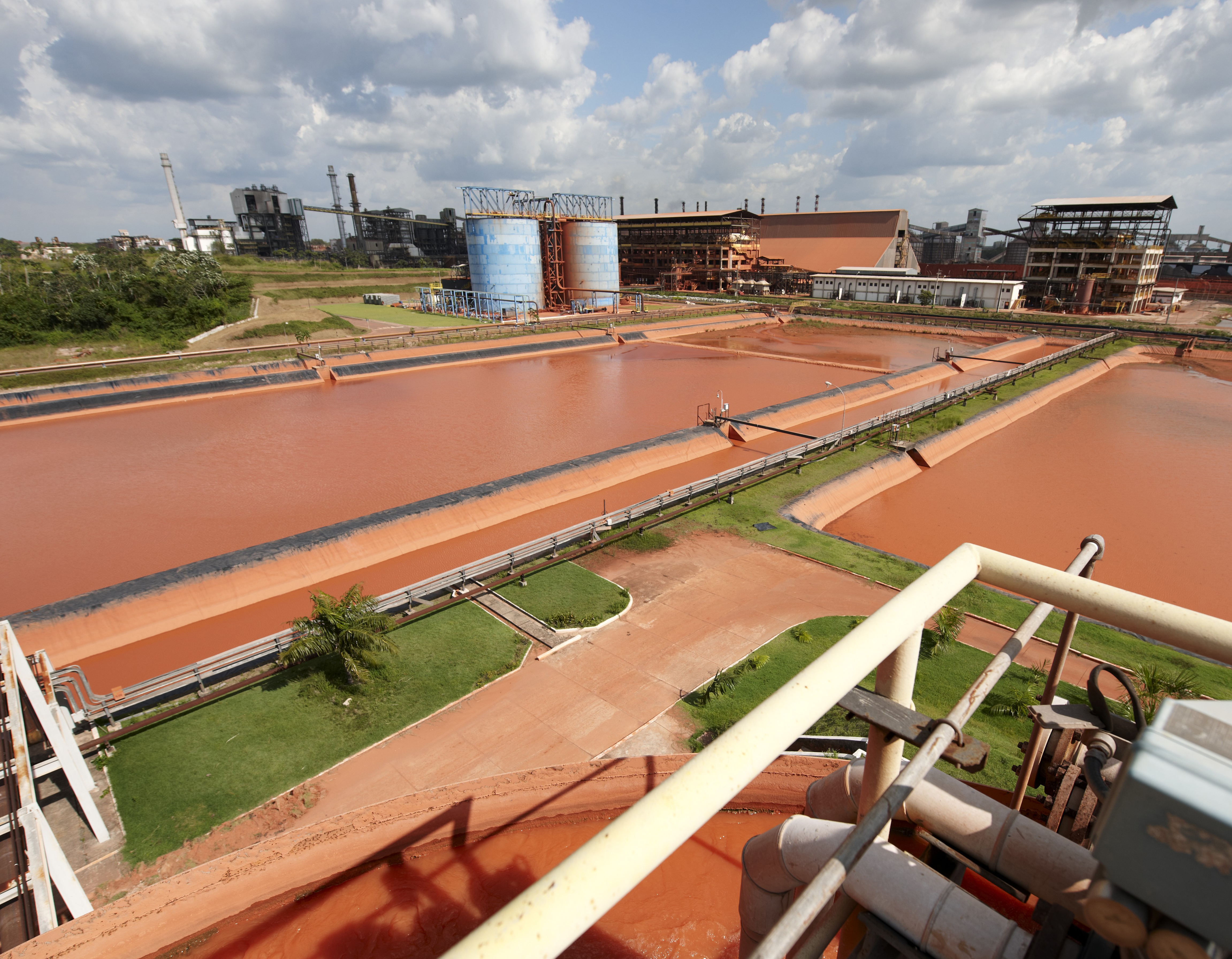 Water basin at Alunorte