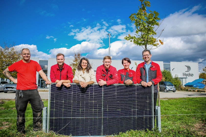 Next2Sun Solarzaun am Standort Hydro Extrusions Offenburg